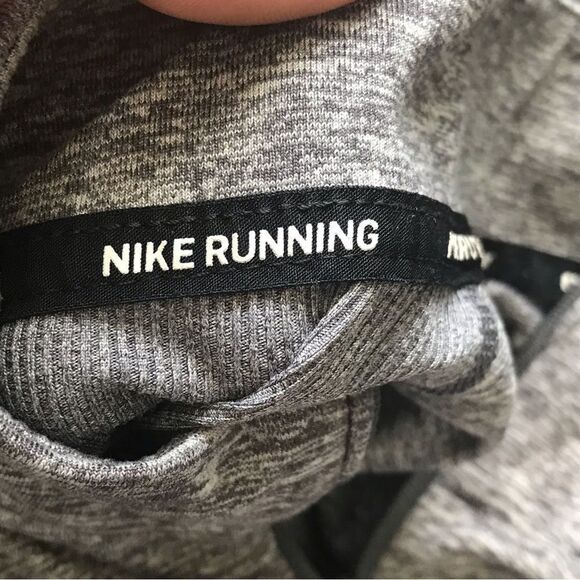 Nike running quarter zip sweater - Picture 4 of 9
